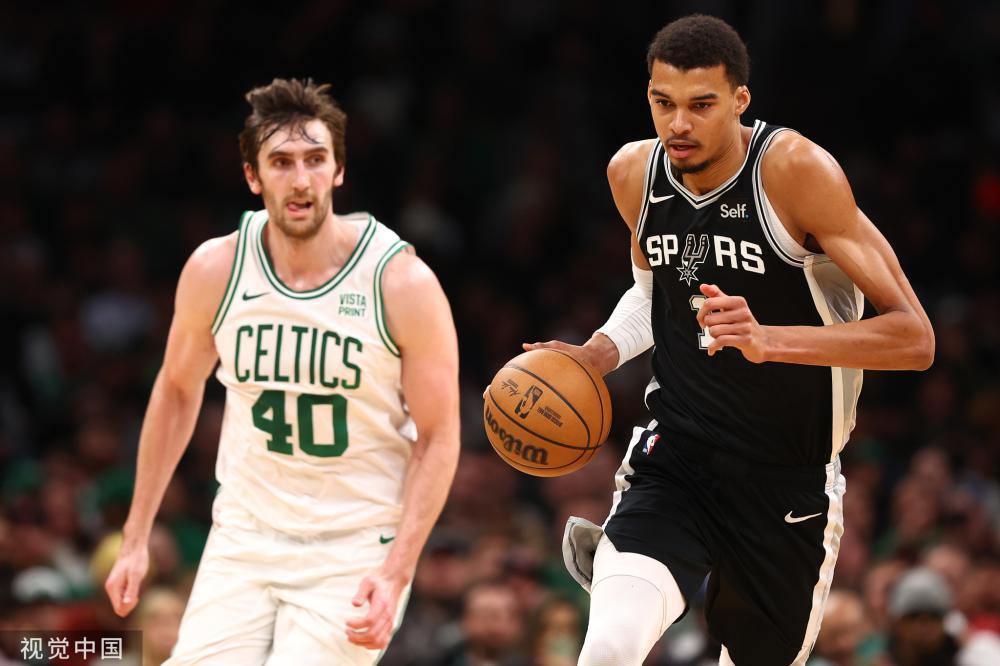 比如南野拓 比如南野拓