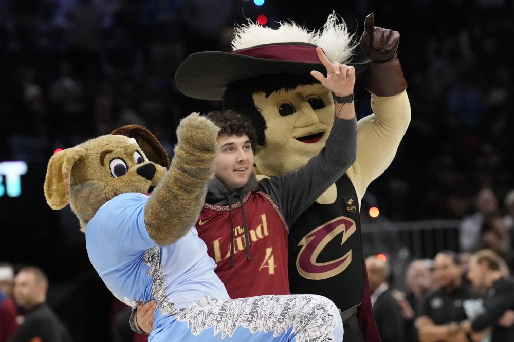 15拿下首 15拿下首