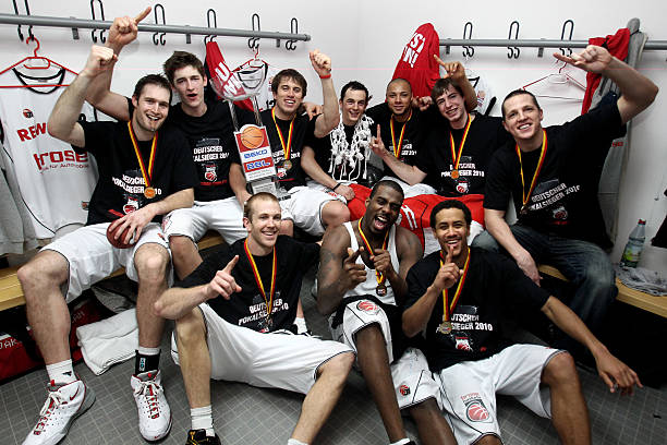 收到两支球 收到两支球